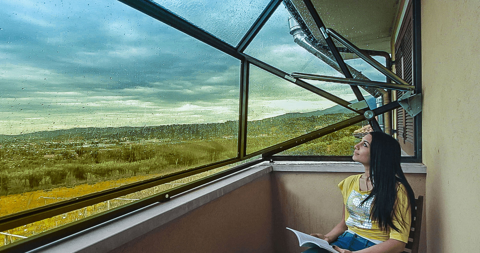 GazeBox Balcony foldable Covering / Shelter for your Balcony / Terrace